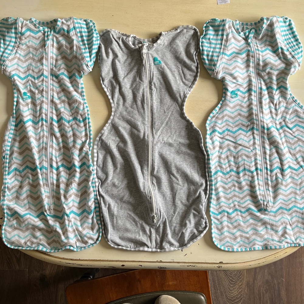 Baby swaddles
